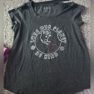Women’s Lucky Brand t shirt